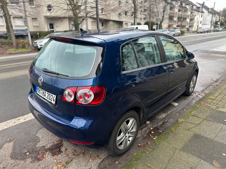 Golf 6 Plus 2010 in Mülheim (Ruhr)