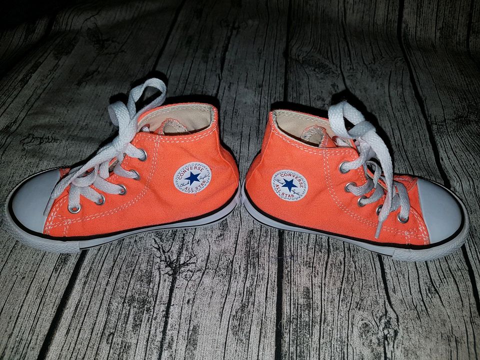 Converse AllStars Babyschuh Sneakers gr.24 Top in Käbschütztal