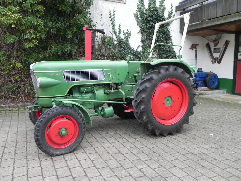 Fendt Dieselross Traktor Schlepper in Weilheim an der Teck