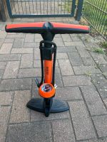 Fahrradpumpe Standpumpe mit Manometer NEU Mecklenburg-Vorpommern - Trollenhagen Vorschau