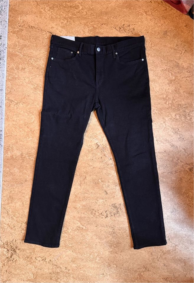 H&M Schwarze Hosen - Slim Fit Jeans in Berlin