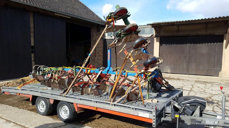 Transport von Agra.- Traktoren Ladewagen Schwader Heuwender.- in Oberursel (Taunus)