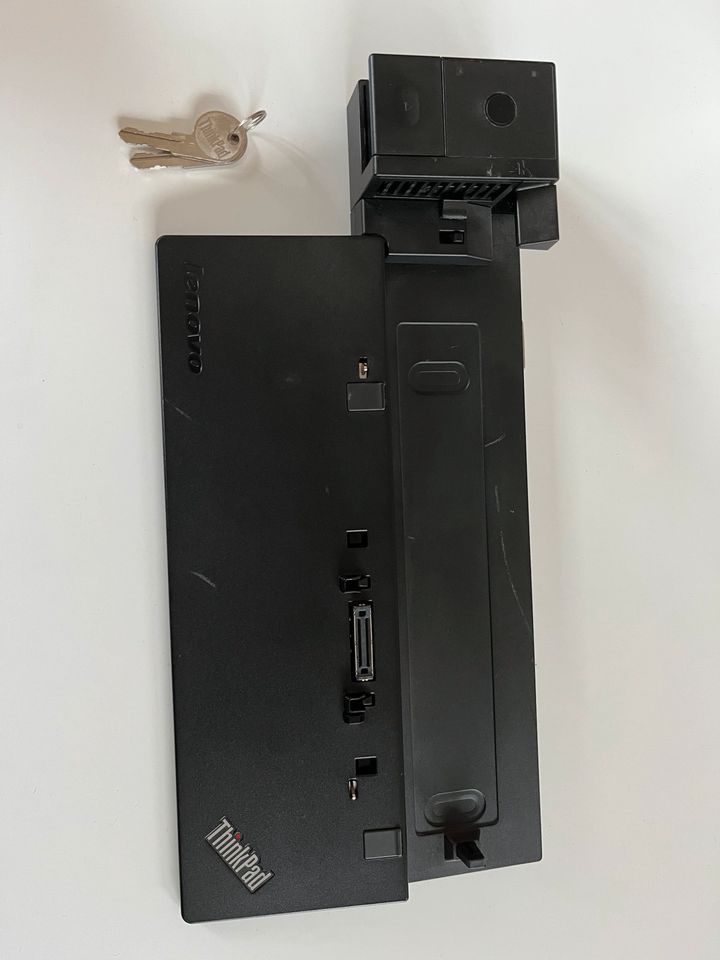 Lenovo ThinkPad Docking Station in Schnaittach