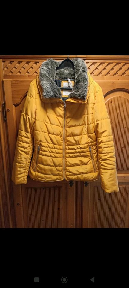 Winterjacke von QS in Sonnefeld