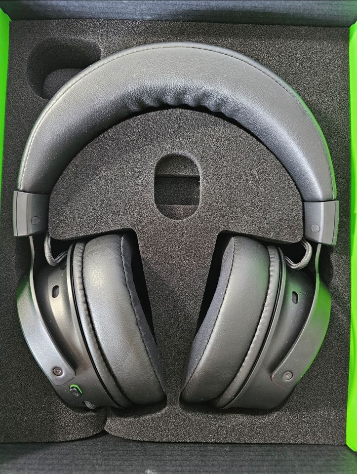 Kopfhörer Razer Kraken V3 Pro in Köln