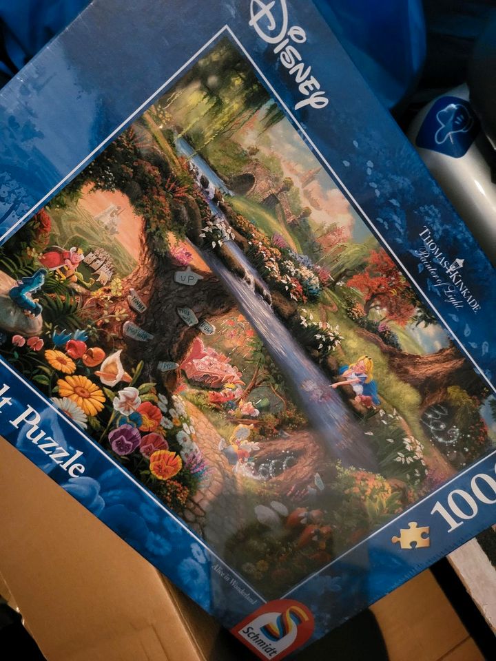 Disney Puzzle Thomas Kinkade Alice in Wunderland Grinsekatze in Bergkamen