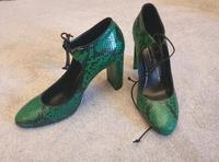 Mary Jeane Pumps Leder von Versace 1969 Gr 39 Hessen - Offenbach Vorschau