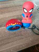 Wecker von AEG und Spiderman Lampe mit integrierten Lautsprecher. Frankfurt am Main - Nordend Vorschau