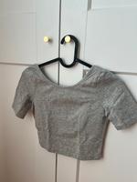ASOS Crop-T-Shirt – Hellgrau – Größe 34 – mit Rückenausschnitt Dortmund - Innenstadt-West Vorschau