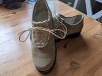 Geier Wally Austria Trachtenschuh Beige Gr. 41 Neuwertig Hessen - Gedern Vorschau