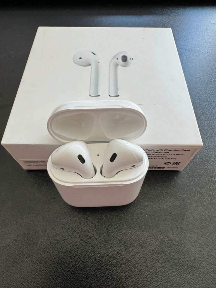 Apple Air Pods 2. Gen in Ochsenhausen