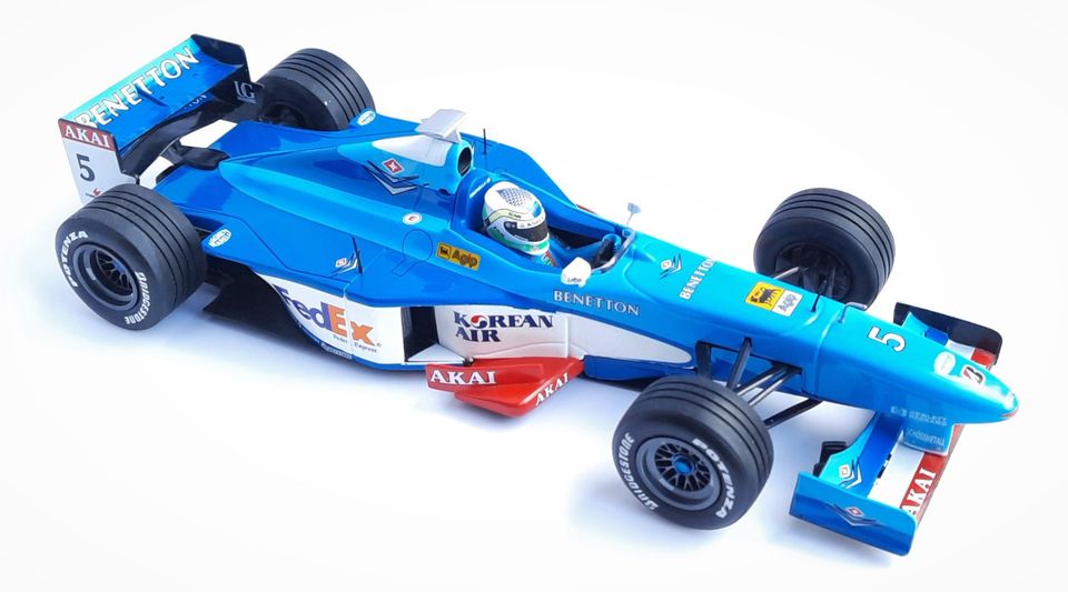 5 x Formel 1 Modelle 1:18 Minichamps 4x Hot Wheels 1x Mika David in Buchholz in der Nordheide