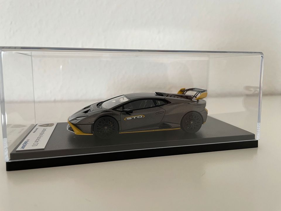 1:43 Lamborghini Huracan STO (Looksmart) in Bielefeld