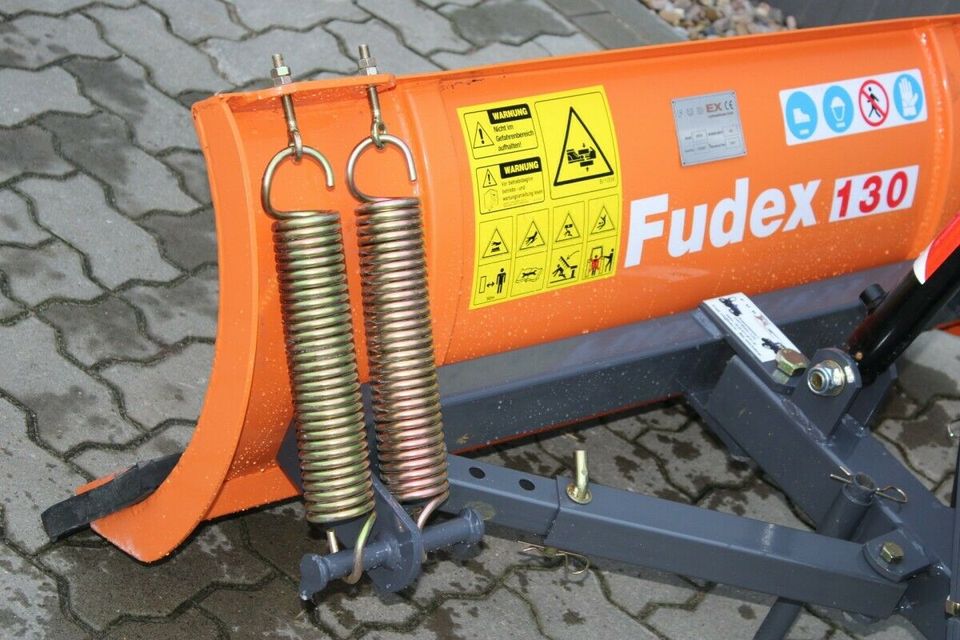 Fudex Schneeschild hydraulisch FM130 für Traktor Schlepper Kleint in Bad Bodenteich