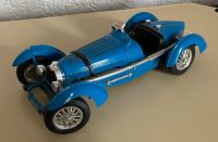 Burago Modellauto Bugatti Typ 59 1934 blau 1/18 Nordrhein-Westfalen - Hamm Vorschau