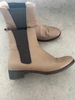 Chelsea Boots ESCADA 40 Bayern - Eckersdorf Vorschau