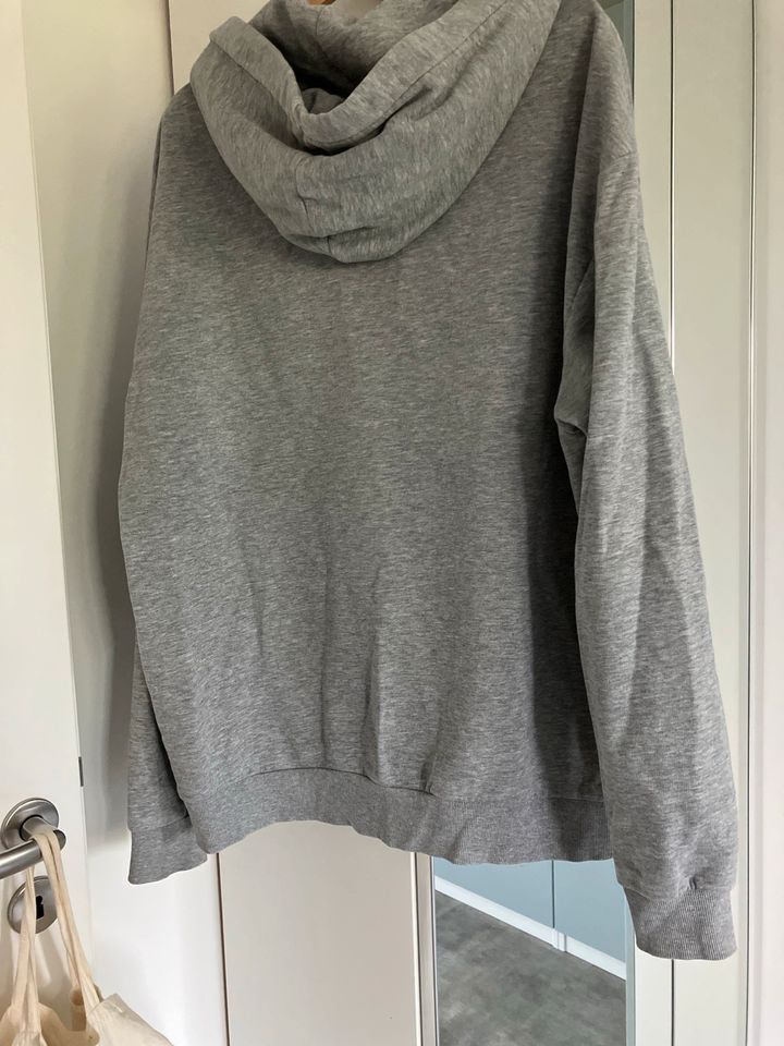 Hoody Kaputzenpullover grau Gr L - H&M in Willich