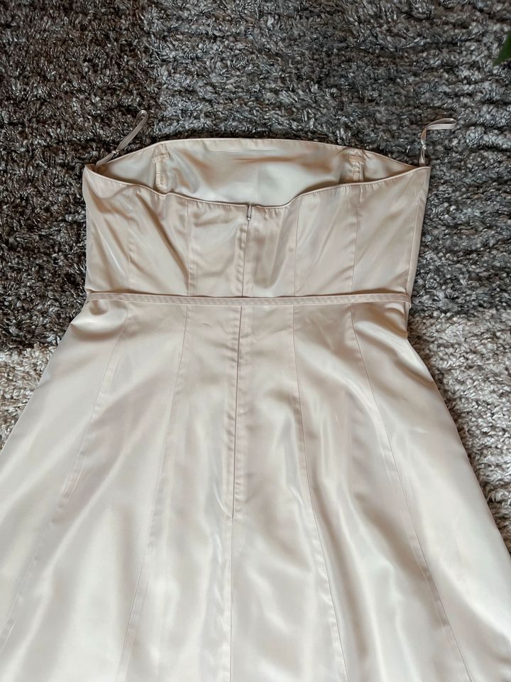 ZERO Ballkleid/ Brautkleid Gr.42, creme ivory in Troisdorf