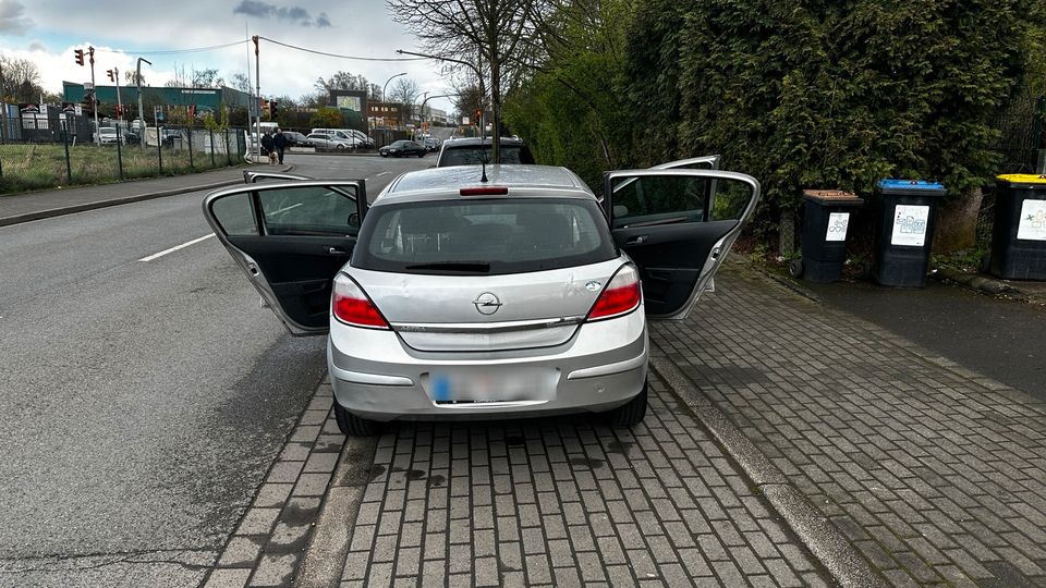 Opel Astra H in Beckum