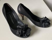 Kennel & Schmenger Peeptoes schwarz Gr. 39 Pumps Absatzschuhe Bayern - Regensburg Vorschau