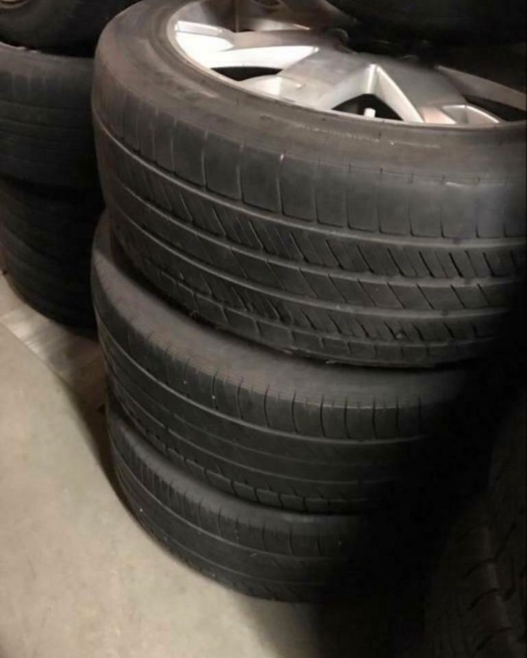 19 zoll 5x112 20 zoll Audi pax felgen reifen 245-690R500A99Y in Kranenburg