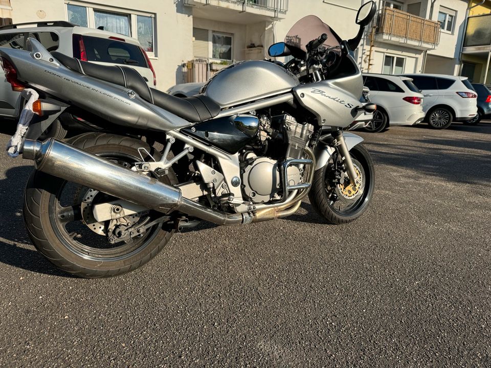 Suzuki Bandit GSF600S in Karlsruhe