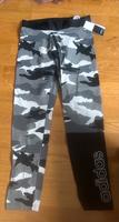 Sporthose von Adidas Gr. M neu Hessen - Elz Vorschau