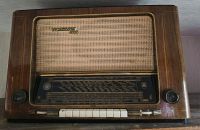 Antik Röhrenradio Grundig 4010 retro vintage radio Hessen - Künzell Vorschau