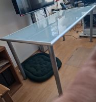 Schreibtisch mit Glasplatte 1,60 x 0,80 x 0,73 Bayern - Allershausen Vorschau