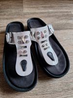 Zehentrenner sandalen 40  Su perisi Nordrhein-Westfalen - Holzwickede Vorschau