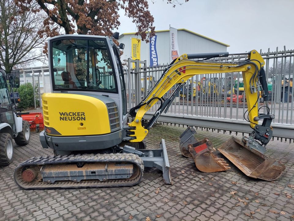 Kettenbagger / Minibagger 2,60 Tonner zum Verleih in Bad Bentheim