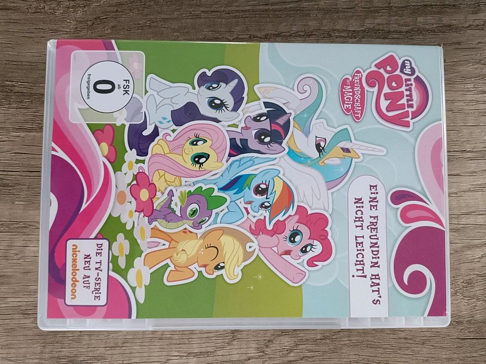 Verschiedene DVD von Barbie, Mia and me, My little Pony in Breddenberg