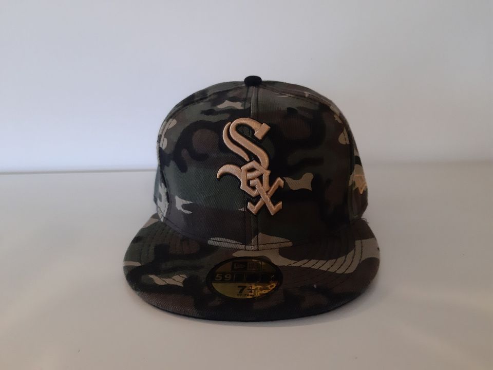 Chicago White Sox Full Size Camo Cap 7 1/4 Neu in Köln