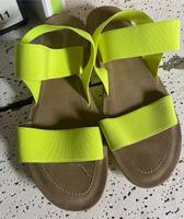 Damen Sandalen Schuhe neuwertig Hessen - Hirzenhain Vorschau