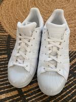 Adidas Schuhe Sneaker weiß Gr. 36 Bayern - Großmehring Vorschau