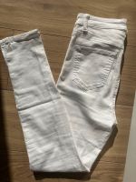 Weiße Jeans mit Löchern Hessen - Fulda Vorschau