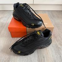 Corteiz x Nike Air Max 95er Schwarz Gelb Größe 43 Niedersachsen - Cuxhaven Vorschau