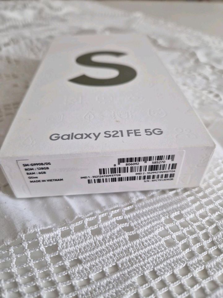 Samsung Galaxy S21 FE 5G in Oberhausen