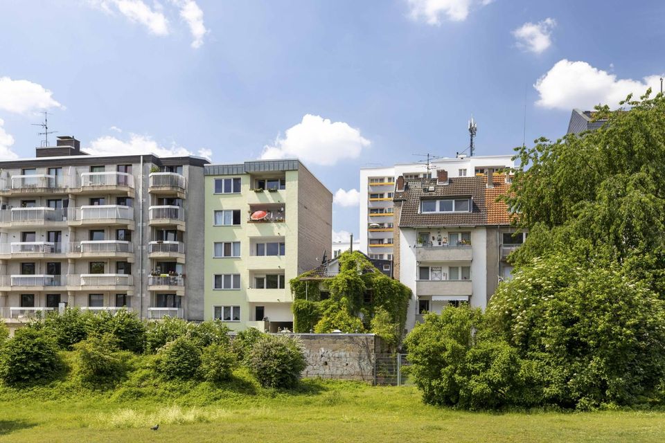 Sahnestück: Bauträgergrundstück mit Baugenehmigung in Spitzenlage in Köln-Marienburg in Köln