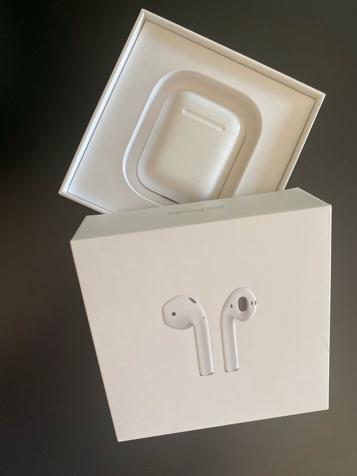 Apple AirPods 2. Generation in Ear Kopfhörer (defektes Mikrofon) in Nürnberg (Mittelfr)