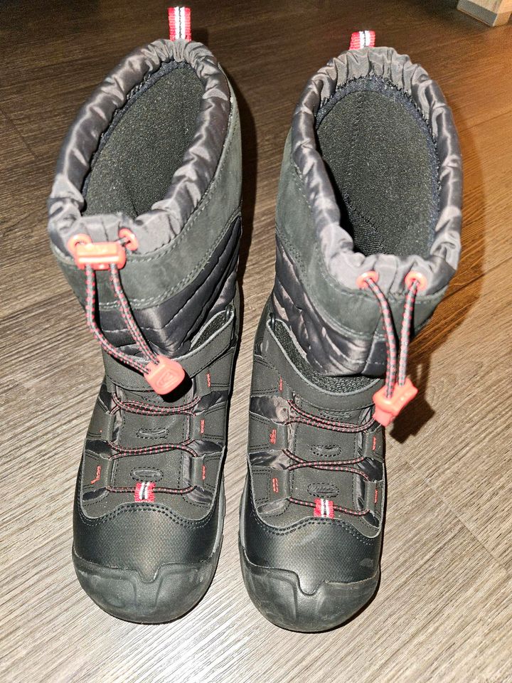 Keen Stiefel Winterstiefel Schuhe Boots Gr. 36 in Werdau