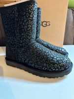 UGG classic Short snow leopard Gr. 39 Neu Rheinland-Pfalz - Ramstein-Miesenbach Vorschau