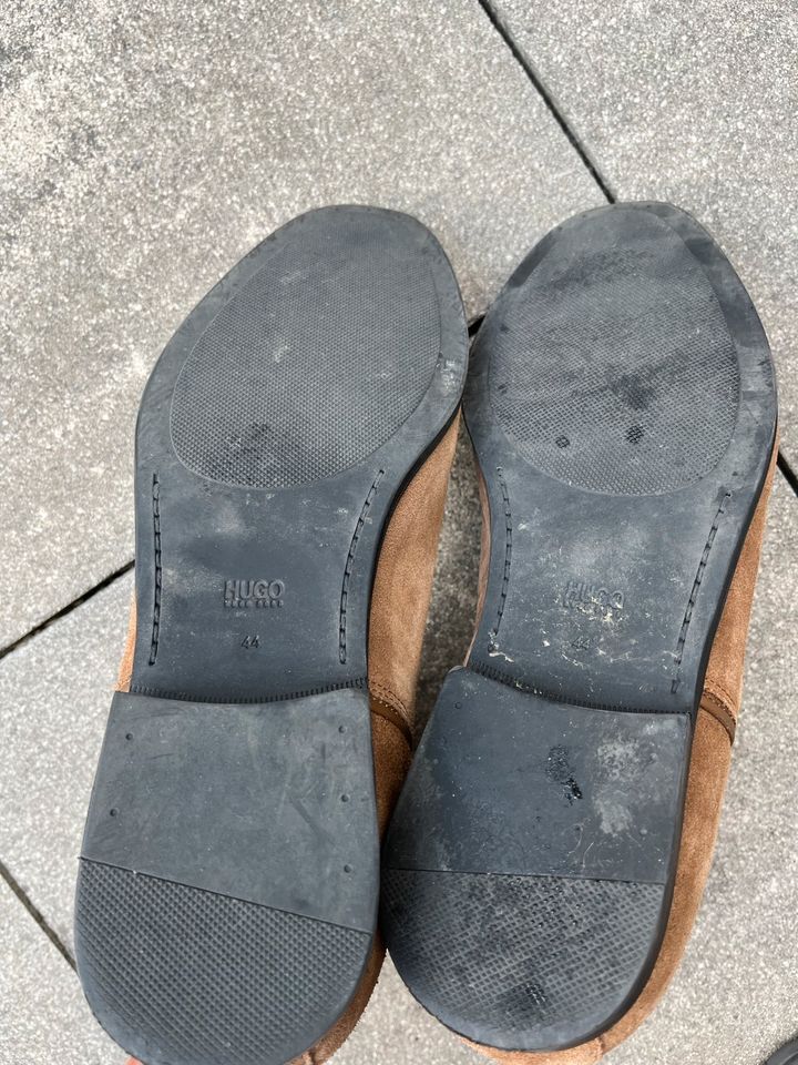 Neuwertige Chelseaboots Hugo Boss Männer in Nürnberg (Mittelfr)