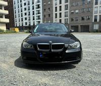 BMW 318i Limousine - TÜV Neu bis 27 Frankfurt am Main - Gallusviertel Vorschau