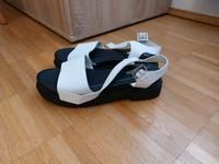 Sandalen Weiß Schwarz Stuttgart - Bad Cannstatt Vorschau