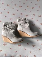 Damen Stiefeletten Keilabsatz Gr. 40 Sachsen - Limbach-Oberfrohna Vorschau