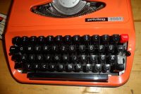 Orange Reise Schreibmaschine Privileg 300T, 70/80er Jahre Schick Berlin - Wilmersdorf Vorschau