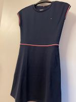 Tommy Hilfiger Kleid, neu mit Etikett, A-Linie, 152, Marine Bayern - Baldham Vorschau