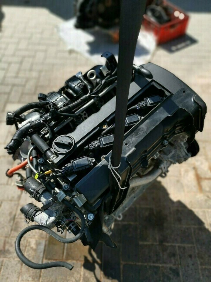 Mitsubishi Outlander Hybrid Motor GX4hs 4WD 4B11 13-15 43.765 KM in Leipzig