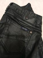 Garcia Jeans Skinny Glanz  schwarz Gr. 27/32 Bayern - Bad Abbach Vorschau